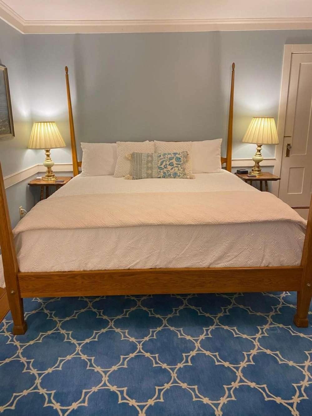 Spouter Inn Bed & Breakfast