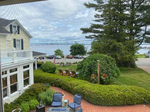Spouter Inn Bed & Breakfast image 6